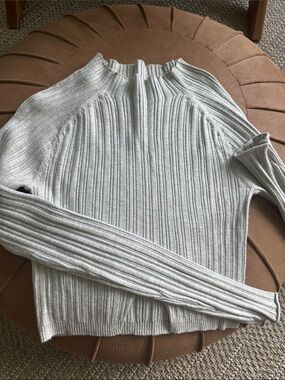 Ribbed Mock Neck Sweater - Light Gray